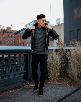 Charcoal Sweatshirt Outfits For Men: You'll be amazed at how easy it is for any guy to put together this casual outfit. Just a charcoal sweatshirt and black jeans. Introduce a pair of black suede chelsea boots to your look to immediately up the fashion factor of any getup.