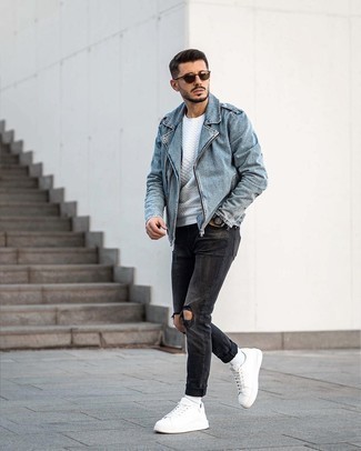 White Sweatshirt Outfits For Men: Look dapper yet laid-back in a white sweatshirt and charcoal ripped skinny jeans. White leather low top sneakers are a fail-safe way to breathe an extra touch of style into your ensemble.