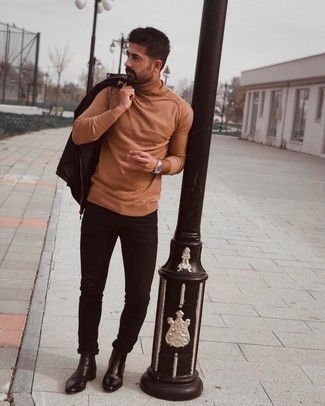 Tan Sweater Outfits For Men: Solid proof that a tan sweater and black skinny jeans look amazing when you team them together in a laid-back outfit. Go ahead and complete this outfit with black leather chelsea boots for a dose of class.