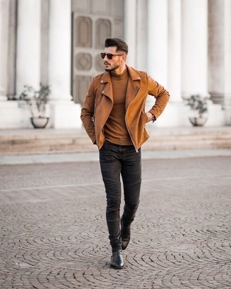 Dark Brown Suede Biker Jacket Outfits For Men: If you like city casual getups, why not take this pairing of a dark brown suede biker jacket and black skinny jeans for a spin? For something more on the classier side to round off your outfit, add a pair of black leather chelsea boots to the mix.