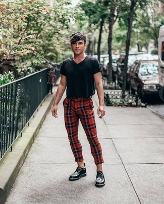 Red Plaid Pants Summer Outfits For Men: 