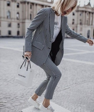 Black and White Check Blazer Outfits For Women: 