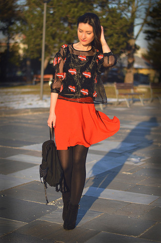 Black Print Short Sleeve Blouse Outfits: 