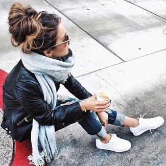 Grey Scarf Outfits For Women: This pairing of a black leather biker jacket and a grey scarf combines comfort and utility and helps you keep it clean yet trendy. White low top sneakers are guaranteed to inject a touch of refinement into your ensemble.