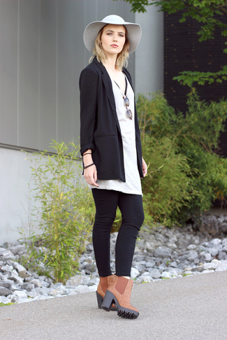 black blazer with brown boots