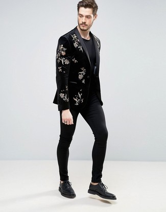 Black Embroidered Blazer Outfits For Men: 