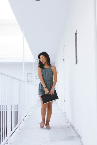 Olive Playsuit Outfits: 