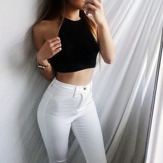 Black Cropped Top Outfits: Pairing a black cropped top and white skinny jeans will allow you to prove your outfit coordination prowess even on dress-down days.