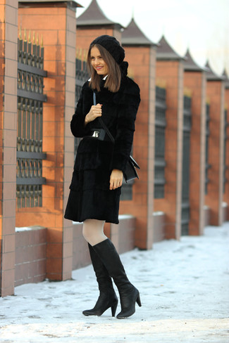 Black Beret Outfits: 