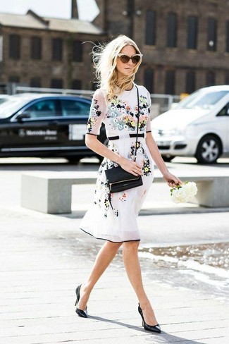 White Embellished Sunglasses Outfits For Women: 