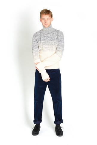White and Navy Turtleneck Outfits For Men: 