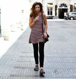 Red and Black Horizontal Striped Tunic Outfits: 