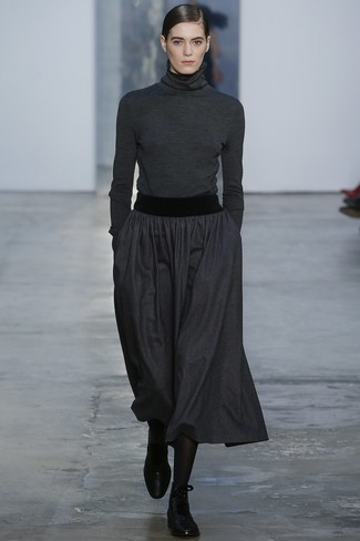 Charcoal Pleated Midi Skirt Outfits: 