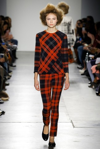Red Plaid Crew-neck Sweater Outfits For Women: 