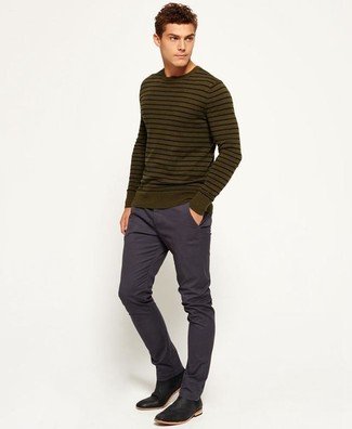 Olive Horizontal Striped Crew-neck Sweater Outfits For Men: 