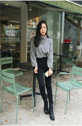 Grey Turtleneck Smart Casual Outfits For Women: 