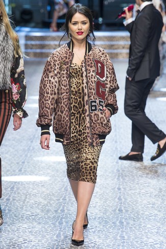 Brown Leopard Bomber Jacket Outfits For Women: 