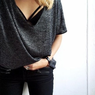 Charcoal V-neck T-shirt Outfits For Women: 