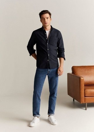 Beeldhouwwerk Inloggegevens Toepassen Black Shirt with Blue Jeans Summer Outfits For Men In Their 30s (27 ideas &  outfits) | Lookastic