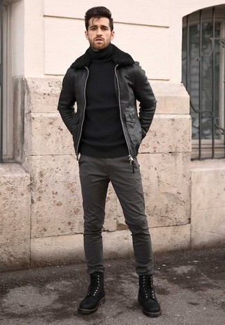 Black Wool Turtleneck Outfits For Men: Fashionable and comfortable, this laid-back pairing of a black wool turtleneck and charcoal chinos provides variety. Black leather casual boots are guaranteed to bring a hint of refinement to this ensemble.