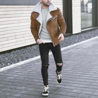 Men's Black and White Low Top Sneakers, Black Ripped Skinny Jeans, Grey Crew-neck Sweater, Brown Shearling Jacket