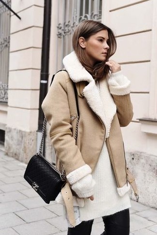 Beige Shearling Jacket Spring Outfits For Women: 