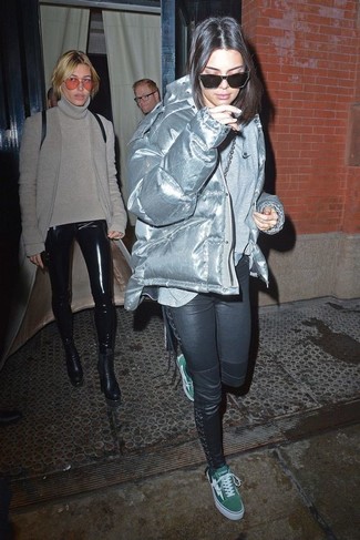 Silver Puffer Jacket Outfits For Women: 