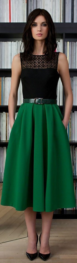 Dark Green Leather Belt Outfits For Women: Make a black crochet sleeveless top and a dark green leather belt your outfit choice to get a casual and functional look. If you need to immediately class up this getup with a pair of shoes, why not throw black leather pumps into the mix?