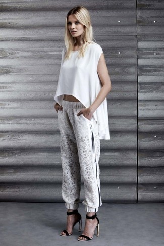 White Print Pajama Pants Outfits For Women: 
