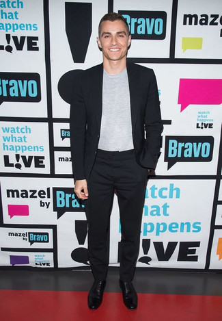 Dave Franco wearing Black Suit, Grey Crew-neck T-shirt, Black Leather Oxford Shoes