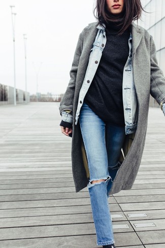 Light Blue Denim Jacket Cold Weather Outfits For Women: 