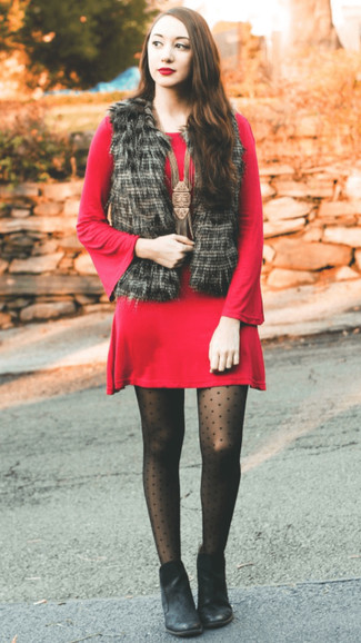 Black Polka Dot Tights with Red Dress Smart Casual Fall Outfits (2