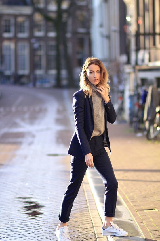 Women's Navy Blazer, Beige Turtleneck, Navy Dress Pants, White Low Top  Sneakers | Lookastic