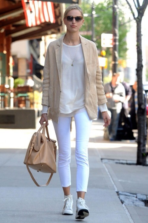 How to Wear White Capri Pants (13 looks) | Women's Fashion