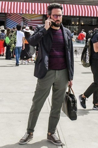 Dark Purple Sunglasses Outfits For Men: You'll be surprised at how easy it is for any gentleman to get dressed this way. Just a charcoal blazer and dark purple sunglasses. If you want to instantly up the style ante of this ensemble with a pair of shoes, why not throw grey low top sneakers into the mix?