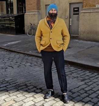 Light Blue Beanie Outfits For Men: If you like comfortable combos, go for a mustard wool blazer and a light blue beanie. Feeling transgressive today? Switch up this look by finishing with a pair of black leather brogues.