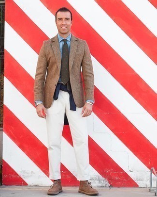 Tan Wool Blazer Outfits For Men: Breathe style into your daily routine with a tan wool blazer and white chinos. Add brown suede desert boots to the mix and off you go looking spectacular.