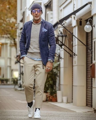 Light Violet Sunglasses Outfits For Men: If you're a fan of stay-in clothing that's stylish enough to wear out, you should consider this combo of a navy blazer and light violet sunglasses. You can get a bit experimental in the shoe department and complete this outfit with white canvas low top sneakers.