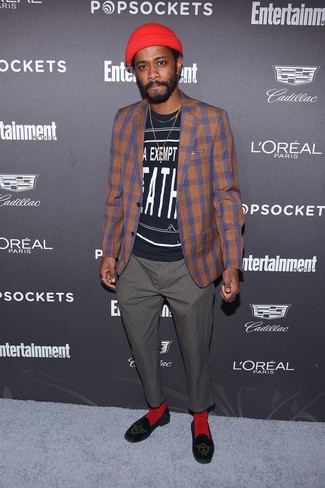 Lakeith Stanfield wearing Brown Plaid Blazer, Black and White Print Crew-neck T-shirt, Brown Check Chinos, Dark Green Velvet Loafers