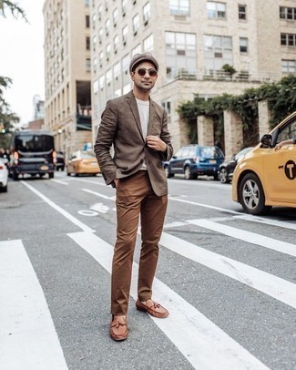 Brown Chinos with Blazer Outfits ideas & outfits) | Lookastic