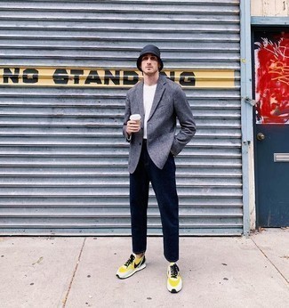 Yellow Sneakers Outfits For Men (189 