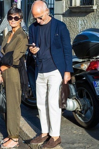 Navy Blazer Outfits For Men: This combination of a navy blazer and white chinos is a never-failing option when you need to look effortlessly classic in a flash. Take your look a classier path by rocking dark brown suede tassel loafers.