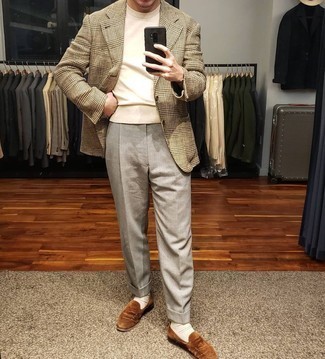 Tan Plaid Blazer Outfits For Men: Pairing a tan plaid blazer with grey dress pants is a good choice for a dapper and refined ensemble. Let your sartorial savvy really shine by complementing your outfit with brown suede loafers.