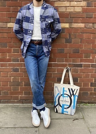 White Print Canvas Tote Bag Outfits For Men: A navy patchwork blazer and a white print canvas tote bag are a nice pairing to have in your casual collection. For something more on the classy end to round off your ensemble, rock a pair of white leather low top sneakers.