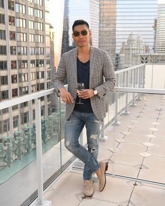 Dark Brown Gingham Blazer Outfits For Men: For an outfit that provides comfort and dapperness, pair a dark brown gingham blazer with blue ripped jeans. Complete this look with beige suede loafers for a dash of polish.