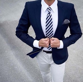White Horizontal Striped Tie Outfits For Men: Dress in a navy blazer and a white horizontal striped tie for a classic and refined silhouette.