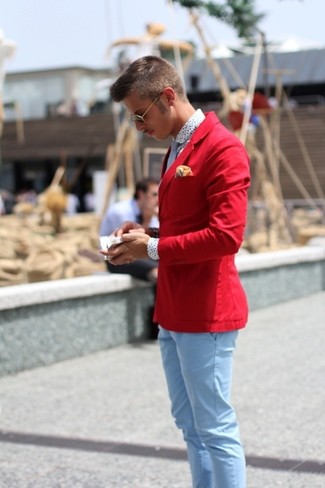 Light Blue Chinos Outfits: Go for a pared down but sophisticated option by opting for a red blazer and light blue chinos.
