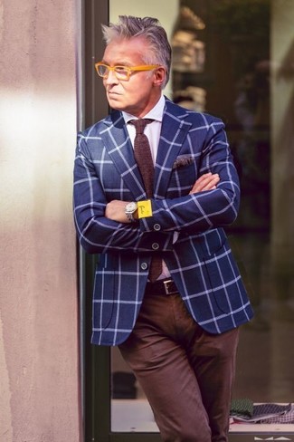 Navy Check Blazer Outfits For Men: The ultimate foundation for casually smart menswear style? A navy check blazer with dark brown chinos.
