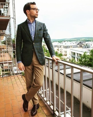 Dark Brown Leather Derby Shoes Outfits: This ensemble with a dark green blazer and khaki chinos isn't a hard one to put together and easy to adapt. Put an elegant spin on an otherwise mostly casual outfit by finishing with a pair of dark brown leather derby shoes.