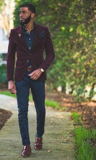 Burgundy Corduroy Blazer Outfits For Men: When it comes to timeless elegance, this combination of a burgundy corduroy blazer and navy chinos is the ultimate style. If you want to feel a bit fancier now, complete your outfit with burgundy leather double monks.